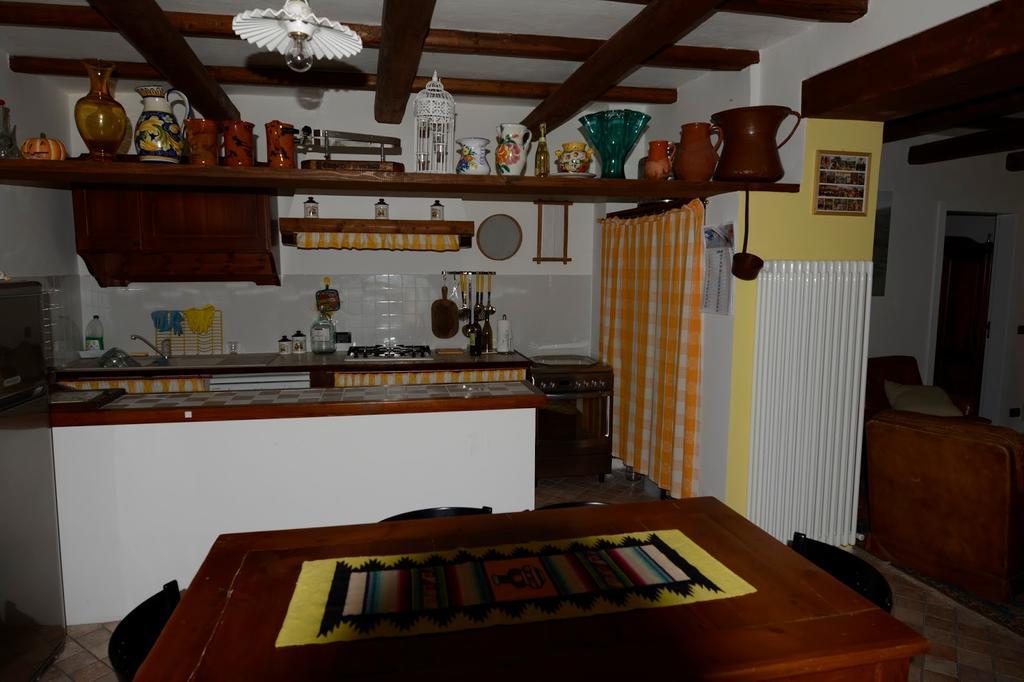 Villa Nunzia Cupramontana ภายนอก รูปภาพ